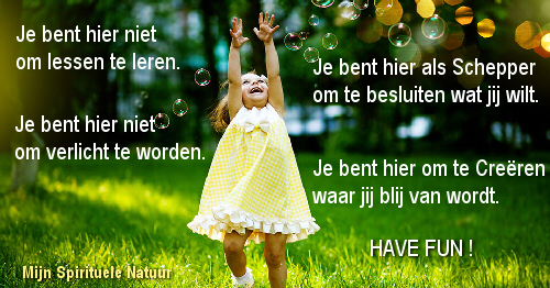 Je creert omdat het FUN is.